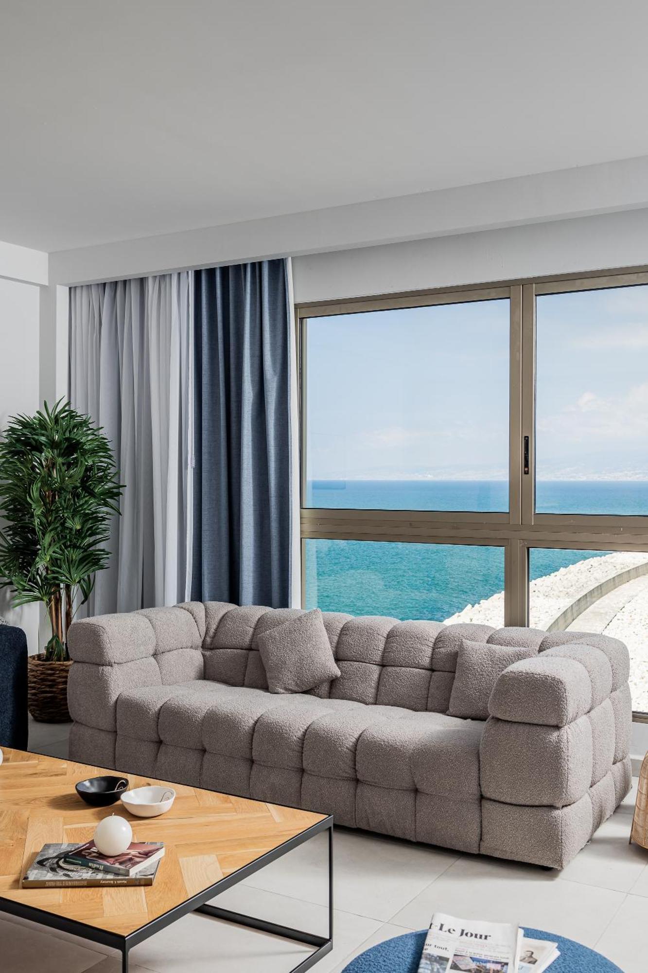 The View - Saint George Hotel 4*